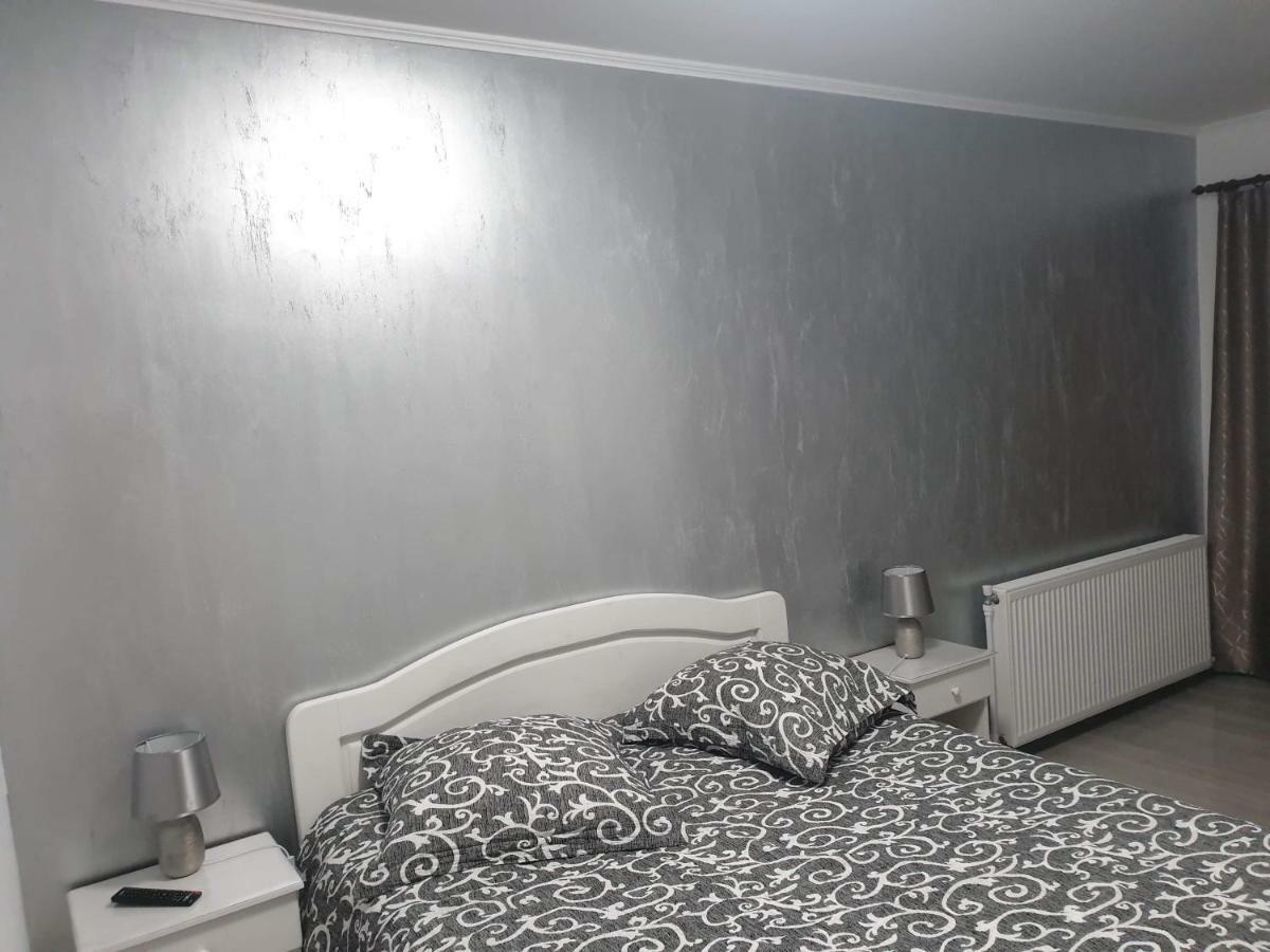 Pensiunea Gallamar Bîrlad Kültér fotó